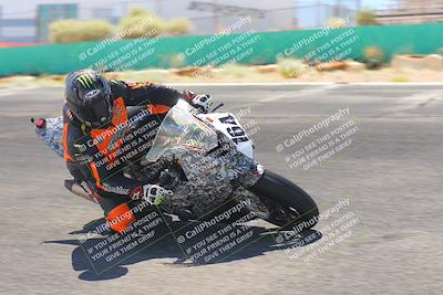 media/Jun-05-2022-WERA (Sun) [[64b01df28d]]/Race 13 senior superbike/